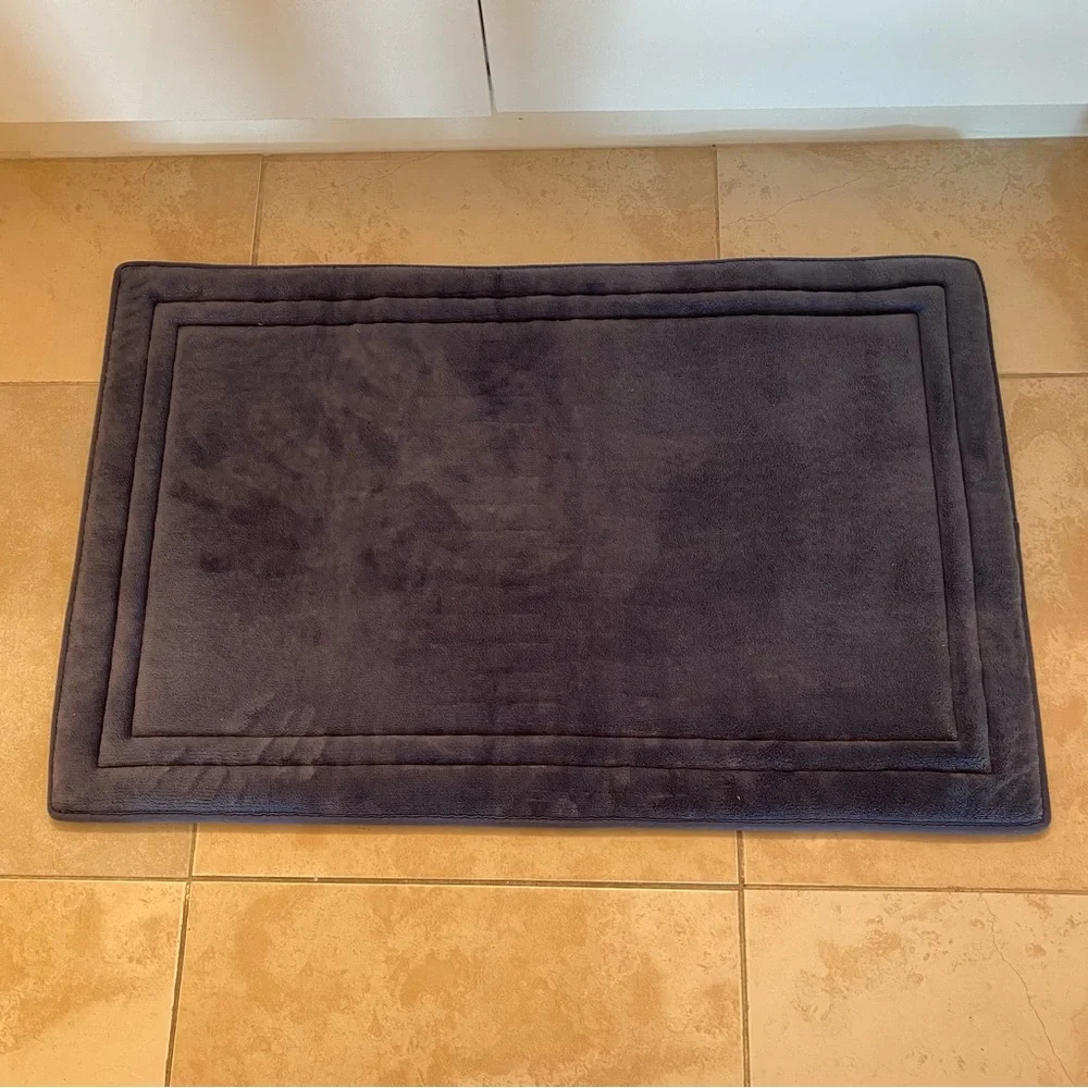 Home Dynamix  bath mat blue memory foam EUC